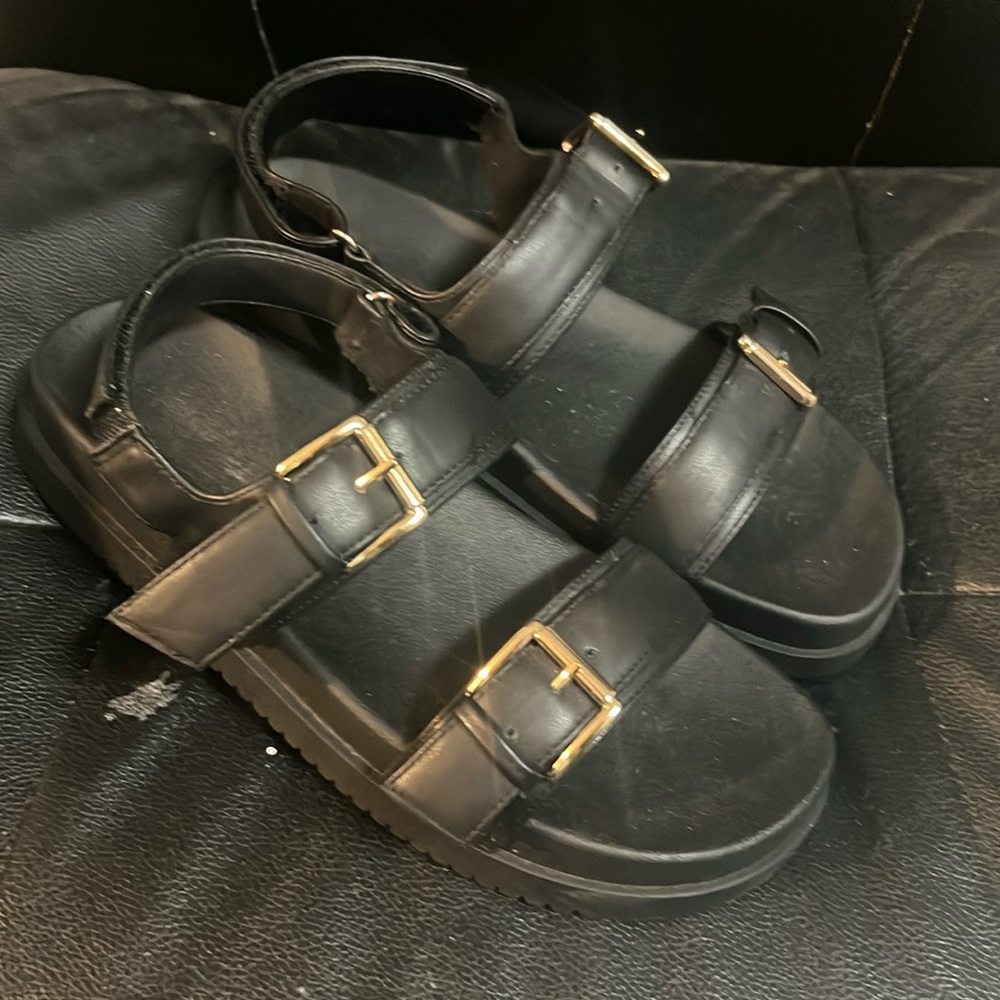 Madden NYC Women's Double Buckle Footbed Chunky Sandals Sz 7.5